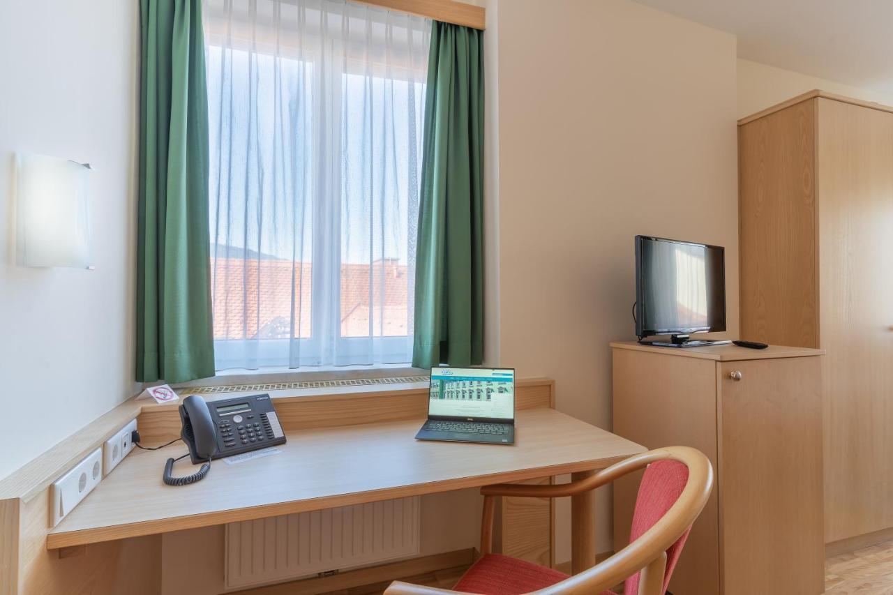 Hotel Kindler 2,0 Self-Check-In 莱奥本 外观 照片